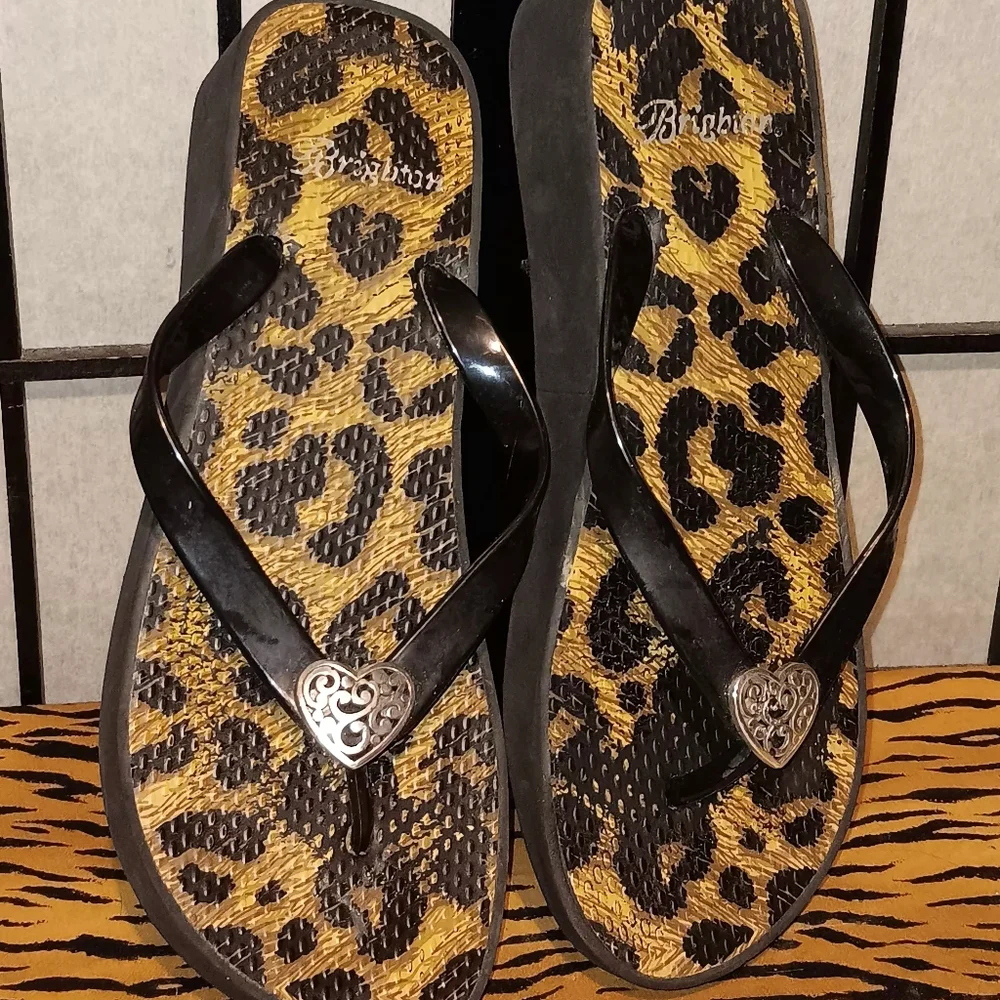 Brighton Leopard Print Wedge Flip Flop Sandals with Black Straps - Picture 2 of 7